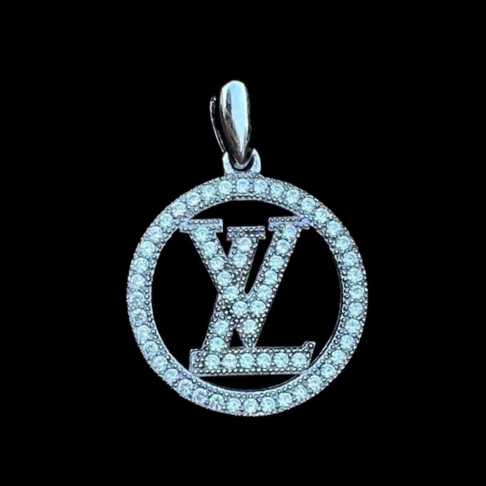 sterling silver pendant